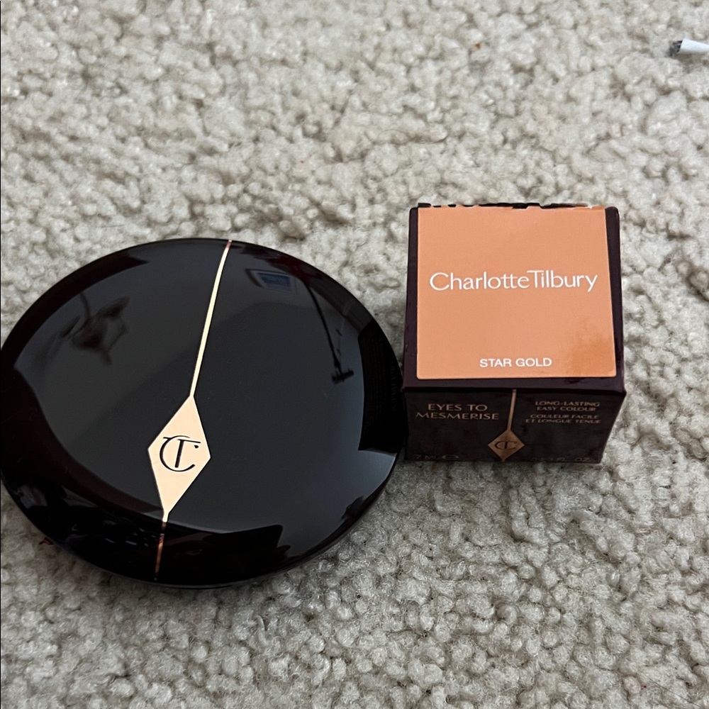 Charlotte Tilbury Star Gold Eyeshadow with Sex on Fire Blush